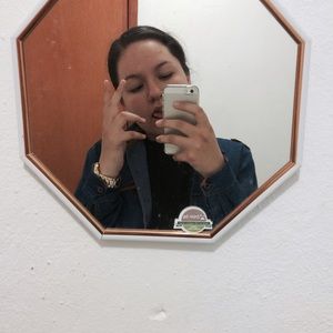 Meet your Posher, Lupe