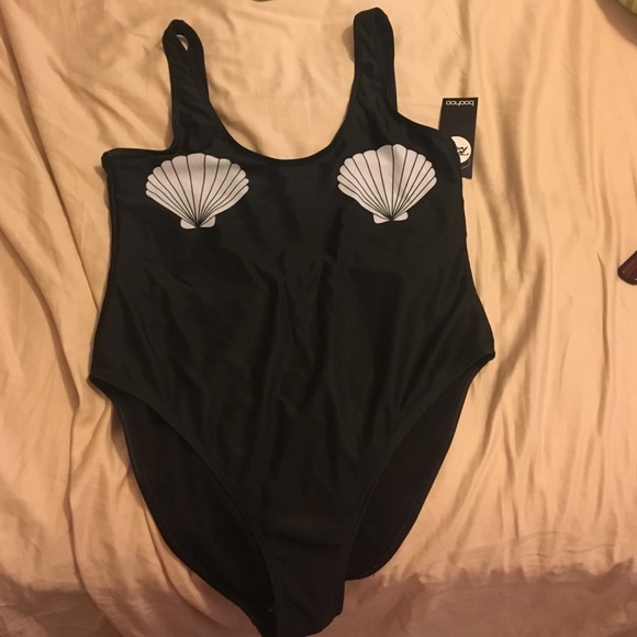 Black one-piece bathing suit from boohoo