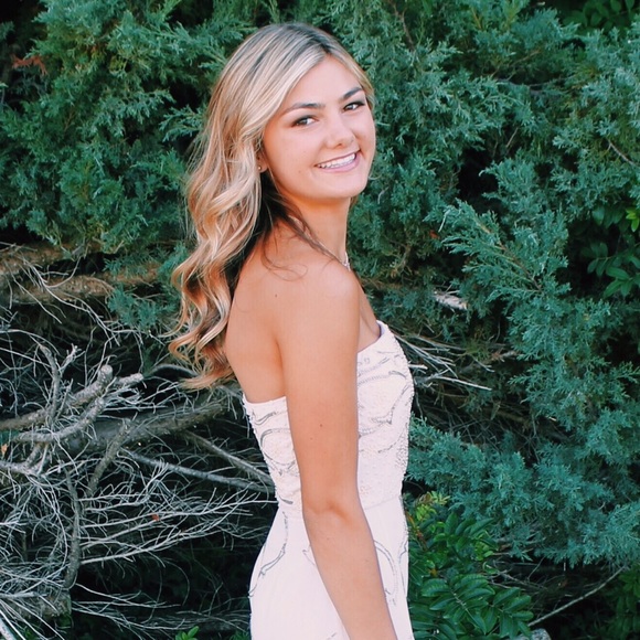 Meet your Posher, Callie - Picture 1 of 1