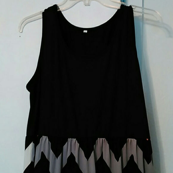 Tank maxi - Picture 2 of 2