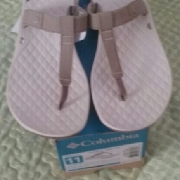 New  thong sandals