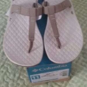 New  thong sandals