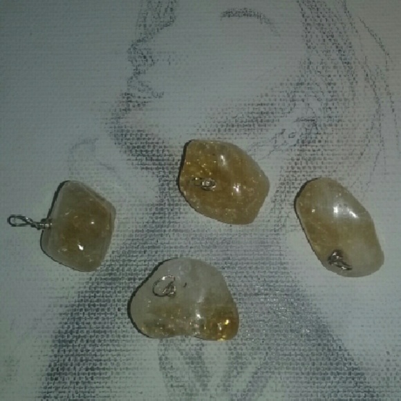 Carmel Queen Stones