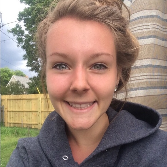 Meet your Posher, Lexi - Picture 1 of 1