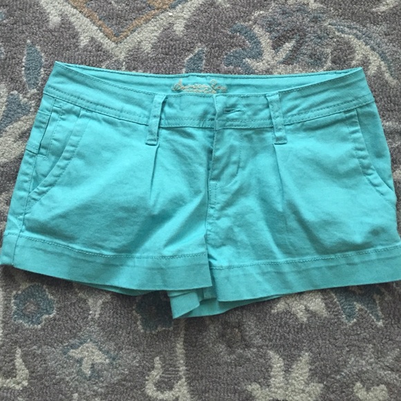 Moving sale!!!! American Rag Teal shorts - Picture 1 of 3