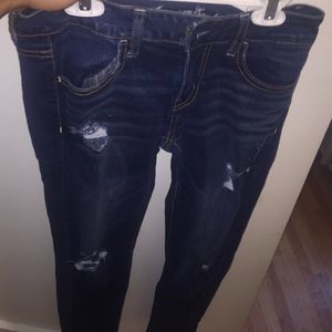American eagle distressed skinny jean