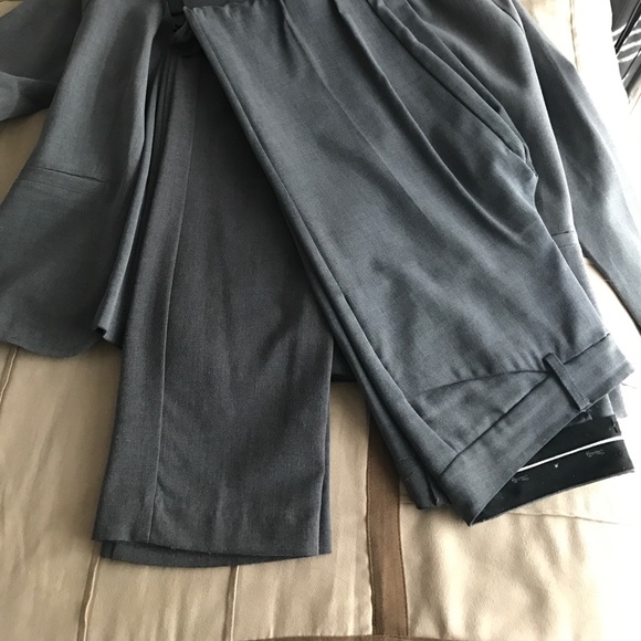 Gray Adorable Suit Jacket and Dress pants - Picture 4 of 5