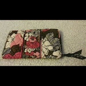 Vera Bradley Accordion Wallet in Mocha Rouge