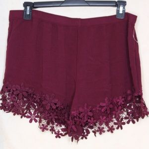 Wine Gauze Shorts with Floral Lace