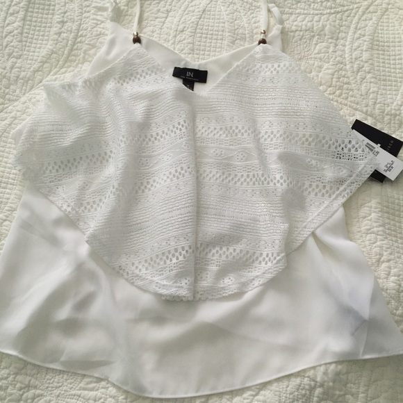 Lace popover tank - Picture 1 of 4