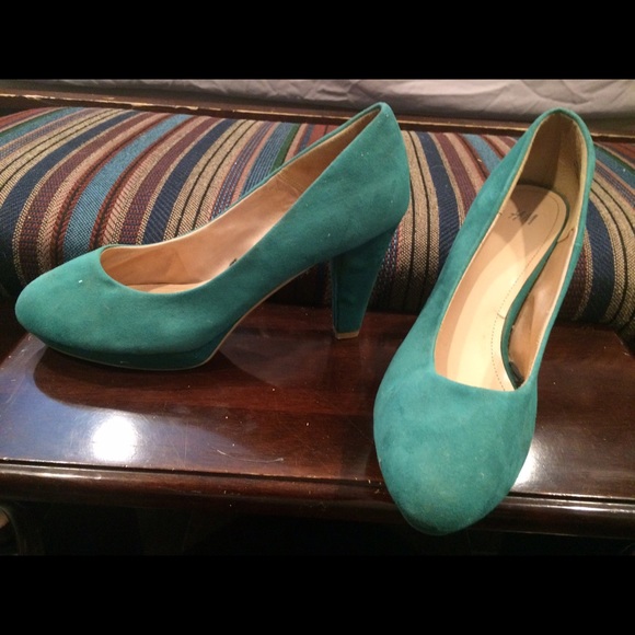 Medium heels