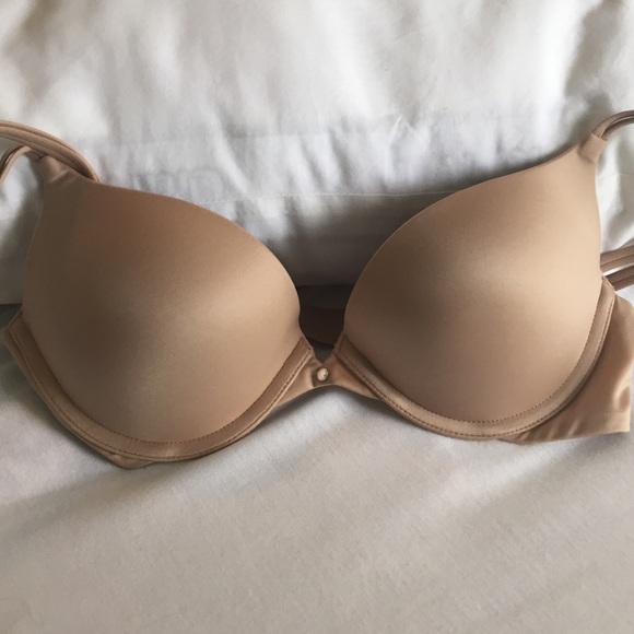 Nude VS Very Sexy push-up bra 32C