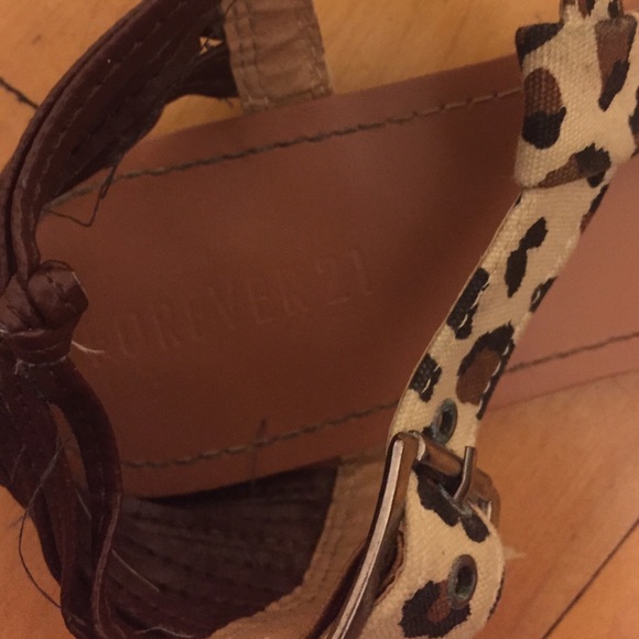 Forever 21 Cheetah print sandals - Picture 4 of 4
