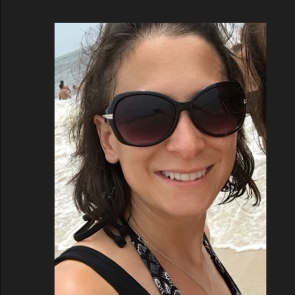 Meet your Posher, Lori-ann