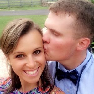 Meet your Posher, Maegan