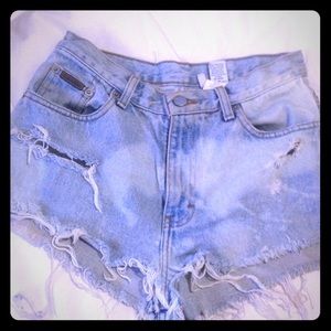 Cut/damaged hot shorts