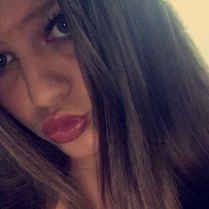 Meet your Posher, Lindsey