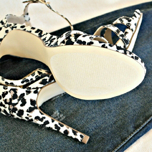 Cynthia sandals heels in animal print. - Picture 3 of 5