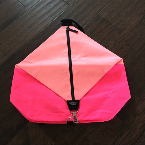 VS sling backpack