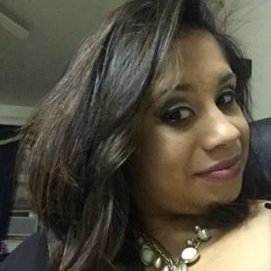 Meet your Posher, Damaris