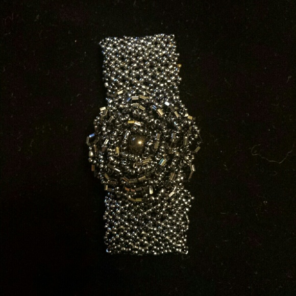 Dark grey beaded bracelet