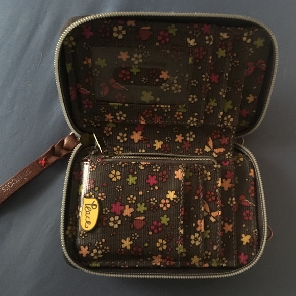 Wallet - Picture 2 of 4