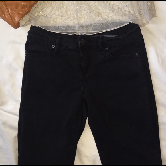 Free People black rolled crop skinny jeans 26