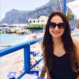 Meet your Posher, Nicole