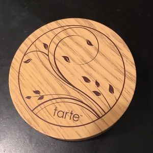 Tarte Powder Foundation in Fair-Light Honey