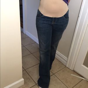 Maternity jeans
