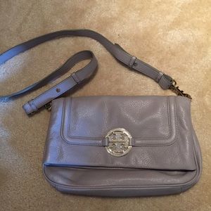 *RESERVED TO SKJ8181* TORY BURCH AMANDA CROSSBODY