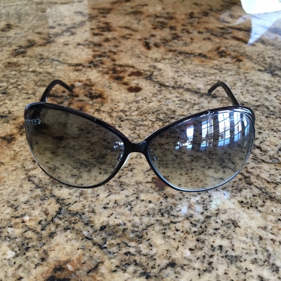 Authentic Roberto Cavalli sunglasses. - Picture 1 of 5