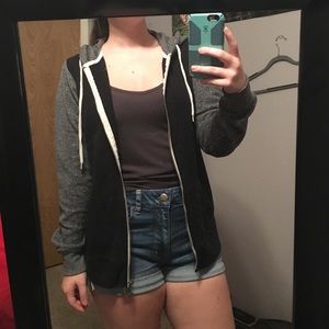 Zine Gray & Black Jacket