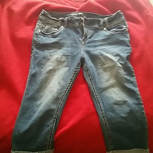 Juniors Jeans!