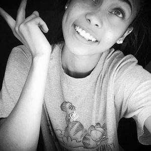 Meet your Posher, Nikki