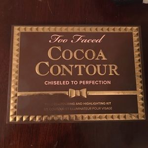 Cocoa Too faced contour kit