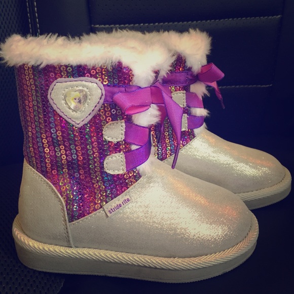 Girl/'s Disney Frozen Stride Rite Cozy Boot Silver NIB