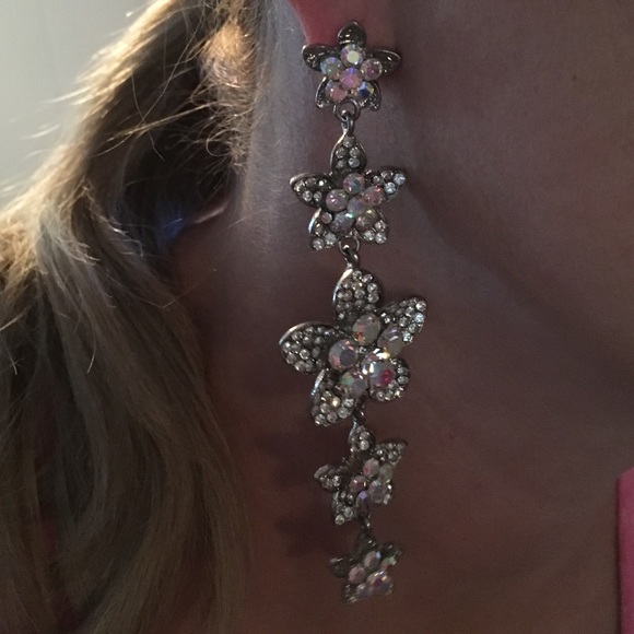 Cocktail Earrings - Picture 2 of 2