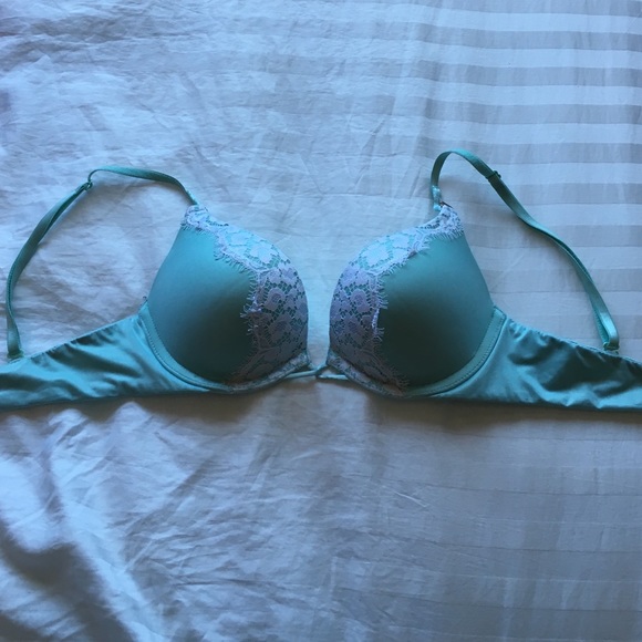 Victoria's Secret Other - Victorias Secret Bombshell bra