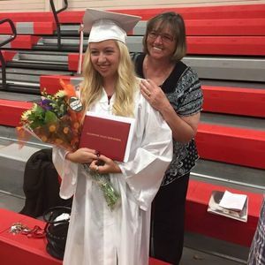 Meet your Posher, Becky