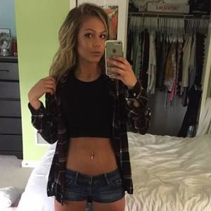 Meet your Posher, Abby