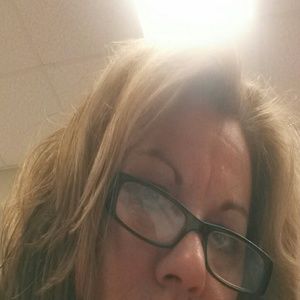 Meet your Posher, Shelly