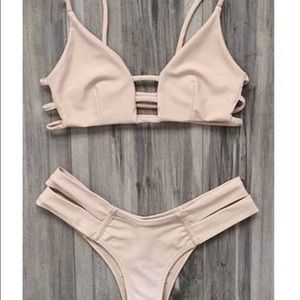 BIKINI!!!