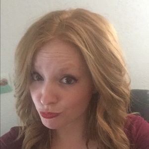 Meet your Posher, Jaclyn