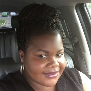 Meet your Posher, Eunice