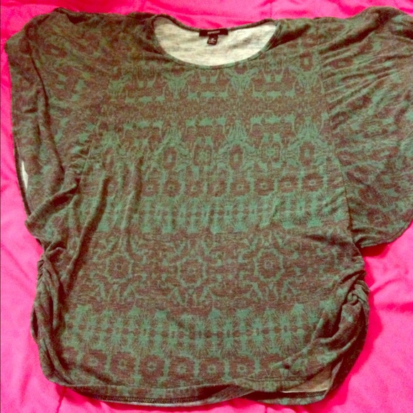Butterfly sleeved top