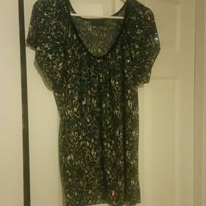 SOLD****2x dress shirt