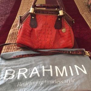 AUTHENTIC💯 Brahmin Handbag