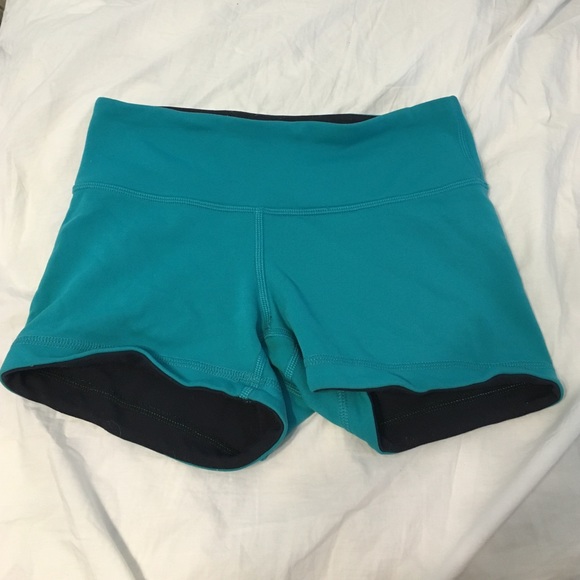 Lululemon boogie shorts size 4