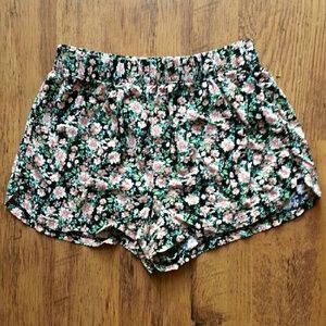 Floral Flowy Shorts